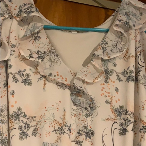 Maurice’s flower printed sundress - Picture 2 of 3